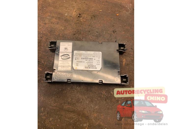 Używane Modul Bluetooth Volvo C30 (EK/MK) 1.6 D 16V Cena € 60,00 Procedura marży oferowane przez Autorecycling Chino B.V.