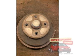 Begagnade Bakre bromstrumma Opel Agila (B) 1.2 16V Pris € 35,00 Marginaltabell erbjuds av Autorecycling Chino B.V.