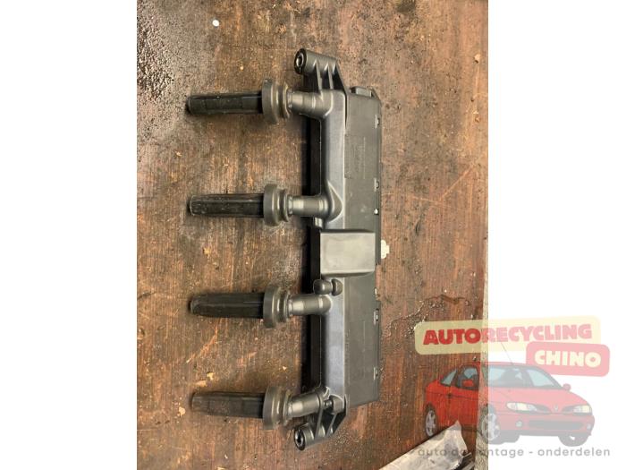 Gebrauchte Zündspule Peugeot 306 (7D) 1.6 Preis € 35,00 Margenregelung angeboten von Autorecycling Chino B.V.