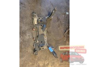 Begagnade Underram Volvo C30 (EK/MK) 1.6 D 16V Pris € 50,00 Marginaltabell erbjuds av Autorecycling Chino B.V.