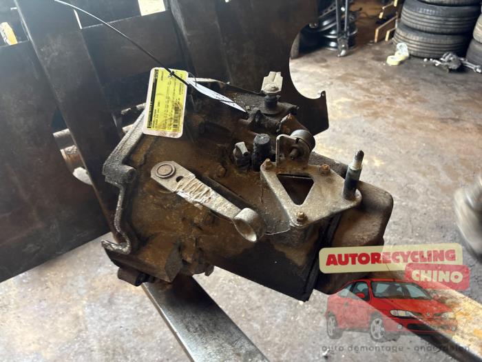 Gebrauchte Getriebe Citroen C15 1.4 i Preis € 350,00 Margenregelung angeboten von Autorecycling Chino B.V.