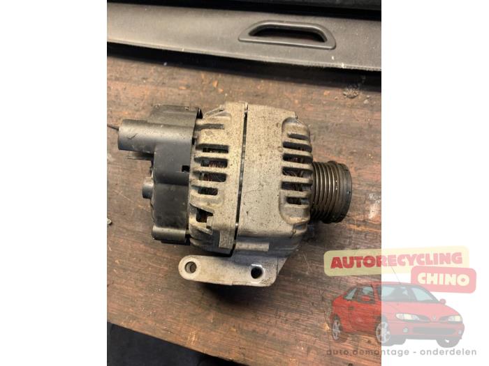 Begagnade Dynamo Fiat Doblo Cargo (223) 1.3 D 16V Multijet DPF Pris € 50,00 Marginaltabell erbjuds av Autorecycling Chino B.V.