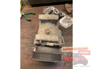 Klimapumpe van een Renault Clio II (BB/CB) 1.6 16V 2001
