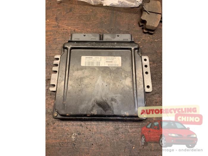 Used Engine management computer Renault Clio II (BB/CB) 1.6 16V Price € 40,00 Margin scheme offered by Autorecycling Chino B.V.