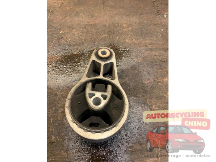 Used Engine mount Mini Mini (R56) 1.6 16V Cooper Price € 25,00 Margin scheme offered by Autorecycling Chino B.V.