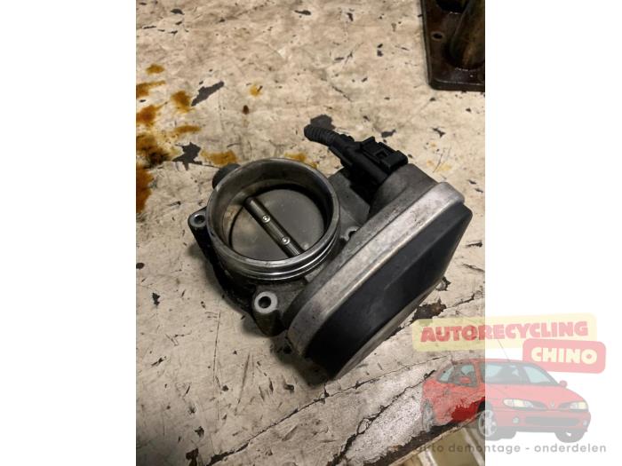 Gebrauchte Drosselklappengehäuse BMW 1 serie (E87/87N) 116i 1.6 16V Preis € 45,00 Margenregelung angeboten von Autorecycling Chino B.V.