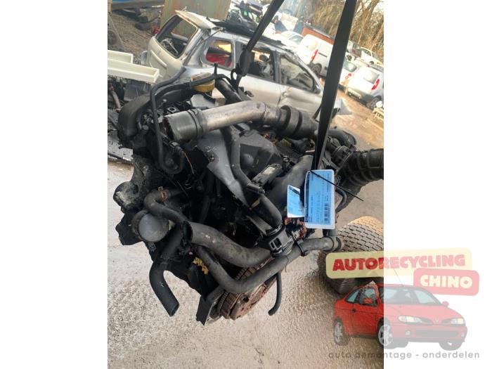 Gebrauchte Motor Renault Kangoo Express (FW) 1.5 dCi 85 Preis € 500,00 Margenregelung angeboten von Autorecycling Chino B.V.