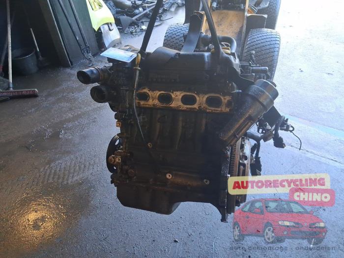 Używane Silnik Opel Corsa C (F08/68) 1.2 16V Twin Port Cena € 400,00 Procedura marży oferowane przez Autorecycling Chino B.V.