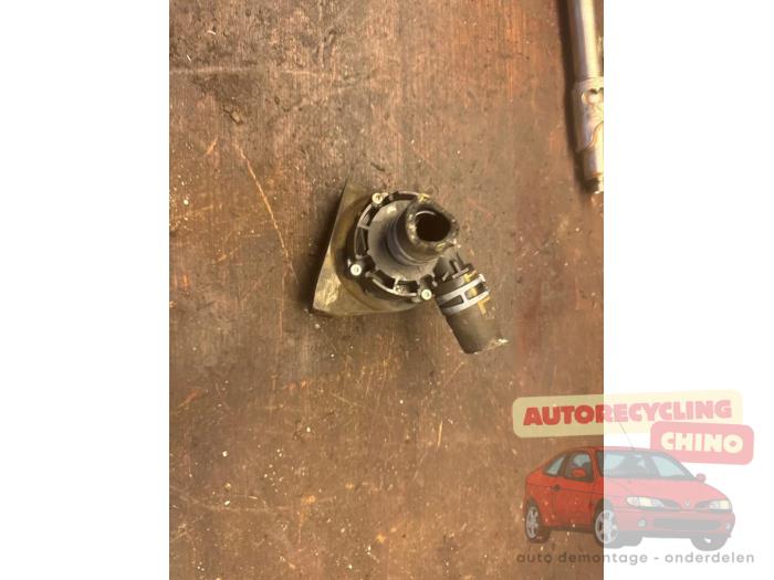 Begagnade Extra vattenpump Seat Leon (5FB) 1.2 TSI Ecomotive 16V Pris € 25,00 Marginaltabell erbjuds av Autorecycling Chino B.V.