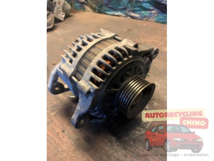Begagnade Dynamo Nissan Almera Tino (V10M) 1.8 16V Pris € 35,00 Marginaltabell erbjuds av Autorecycling Chino B.V.