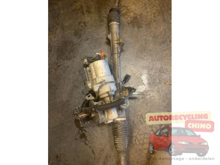 Begagnade Styrbox Peugeot 207 CC (WB) 1.6 16V Pris € 75,00 Marginaltabell erbjuds av Autorecycling Chino B.V.