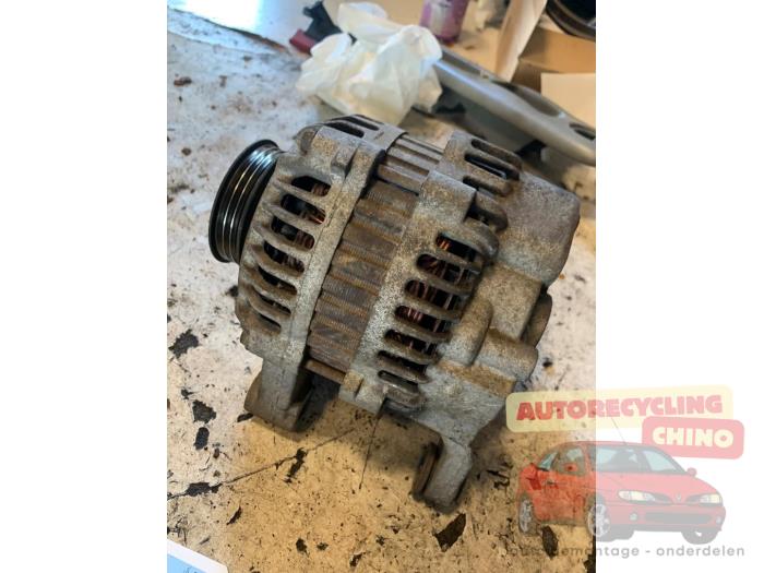 Begagnade Dynamo Renault Twingo (C06) 1.2 Pris € 35,00 Marginaltabell erbjuds av Autorecycling Chino B.V.