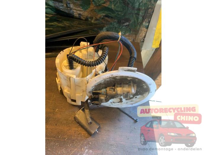 Gebrauchte Benzinpumpe Opel Zafira (M75) 1.6 16V Preis € 35,00 Margenregelung angeboten von Autorecycling Chino B.V.