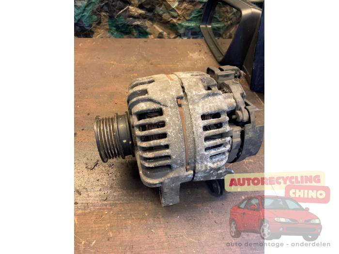 Gebrauchte Dynamo Opel Zafira (M75) 1.6 16V Preis € 35,00 Margenregelung angeboten von Autorecycling Chino B.V.