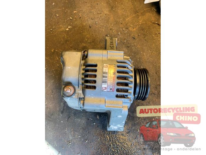 Gebrauchte Dynamo Daihatsu Sirion/Storia (M1) 1.0 12V DVVT Preis € 40,00 Margenregelung angeboten von Autorecycling Chino B.V.