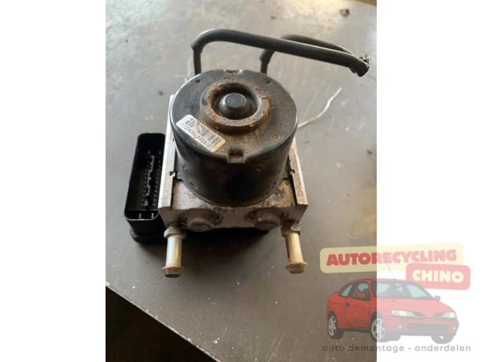 Używane Pompa ABS Chevrolet Matiz (M200) 0.8 S,SE Cena € 150,00 Procedura marży oferowane przez Autorecycling Chino B.V.