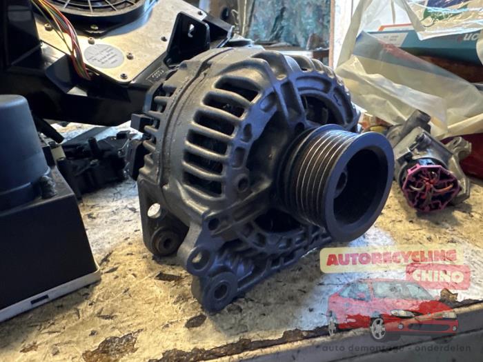 Usagé Dynamo Audi A3 (8L1) 1.6 Prix € 60,00 Règlement à la marge proposé par Autorecycling Chino B.V.