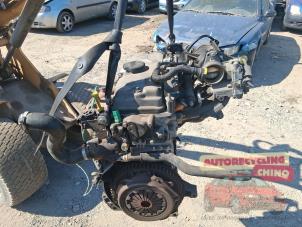 Motor van een Peugeot 206+ (2L/M) 1.1 XR,XS 2011