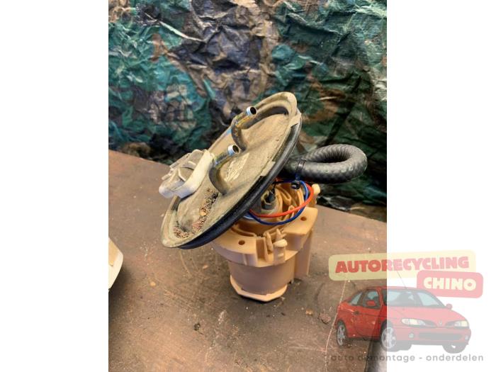 Gebrauchte Benzinpumpe Opel Corsa B (73/78/79) 1.4i Swing,Joy,Sport,GLS Preis € 35,00 Margenregelung angeboten von Autorecycling Chino B.V.