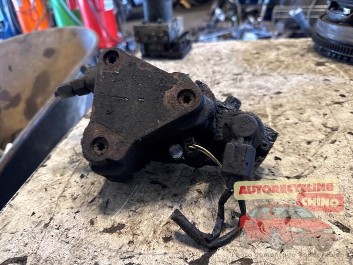 Gebrauchte Förderpumpe Mercedes Sprinter 3,5t (906.63) 309 CDI 16V Preis € 175,00 Margenregelung angeboten von Autorecycling Chino B.V.