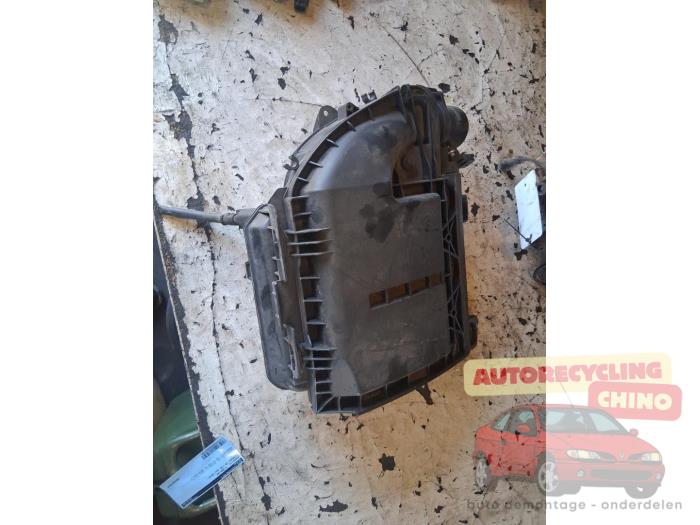 Gebrauchte Luftfiltergehäuse Citroen C5 III Tourer (RW) 1.6 HDi 16V 115 Preis € 25,00 Margenregelung angeboten von Autorecycling Chino B.V.