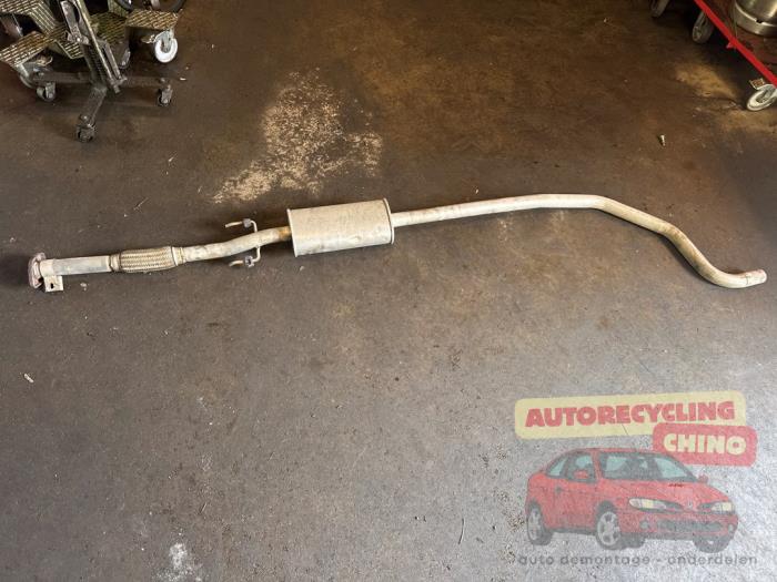 Gebrauchte Auspuff Mitteldämpfer Alfa Romeo MiTo (955) 1.4 16V Preis € 70,00 Margenregelung angeboten von Autorecycling Chino B.V.