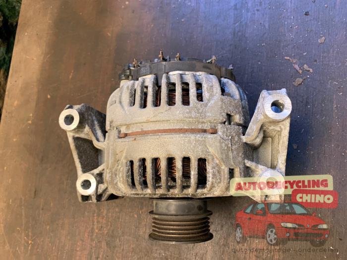 Begagnade Dynamo Opel Zafira (M75) 2.2 16V Direct Ecotec Pris € 35,00 Marginaltabell erbjuds av Autorecycling Chino B.V.