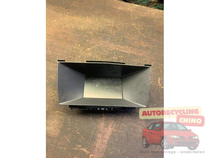 Begagnade Innerdisplay Opel Astra H (L48) 1.4 16V Twinport Pris € 50,00 Marginaltabell erbjuds av Autorecycling Chino B.V.