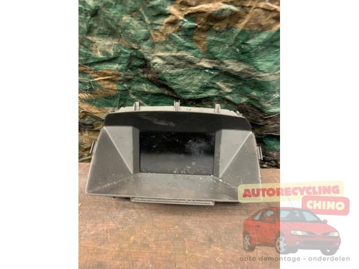 Begagnade Innerdisplay Opel Zafira (M75) 1.8 16V Ecotec Pris € 25,00 Marginaltabell erbjuds av Autorecycling Chino B.V.