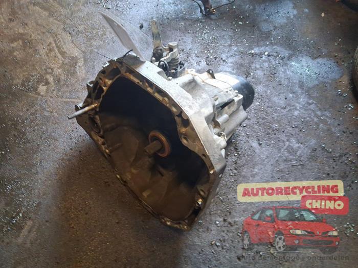 Gebrauchte Getriebe Renault Modus/Grand Modus (JP) 1.5 dCi 105 FAP Preis € 150,00 Margenregelung angeboten von Autorecycling Chino B.V.