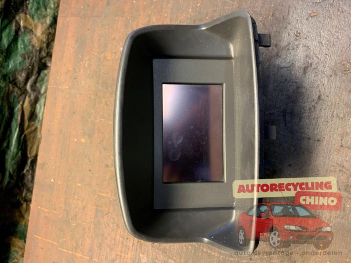 Begagnade Innerdisplay Opel Corsa D 1.4 16V Twinport Pris € 50,00 Marginaltabell erbjuds av Autorecycling Chino B.V.