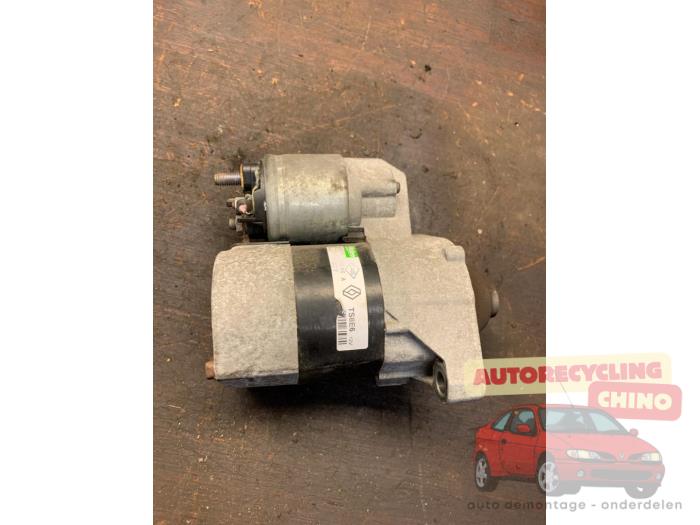 Begagnade Startmotor Renault Twingo II (CN) 1.2 16V Pris € 35,00 Marginaltabell erbjuds av Autorecycling Chino B.V.