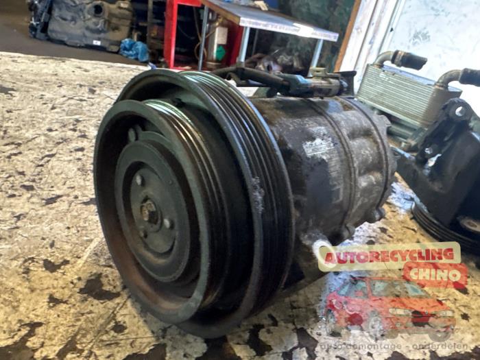 Usagé Pompe clim Alfa Romeo 159 Sportwagon (939BX) 2.2 JTS 16V Prix € 75,00 Règlement à la marge proposé par Autorecycling Chino B.V.