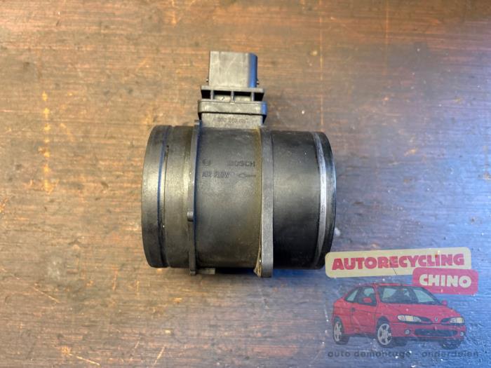 Gebrauchte Luftmengenmesser Volkswagen Crafter 2.5 TDI 30/32/35/46/50 Preis € 45,00 Margenregelung angeboten von Autorecycling Chino B.V.