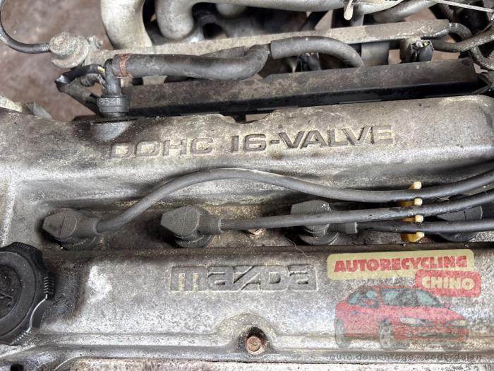 Motor van een Mazda 323 P (BA15) 1.5i 16V 1998