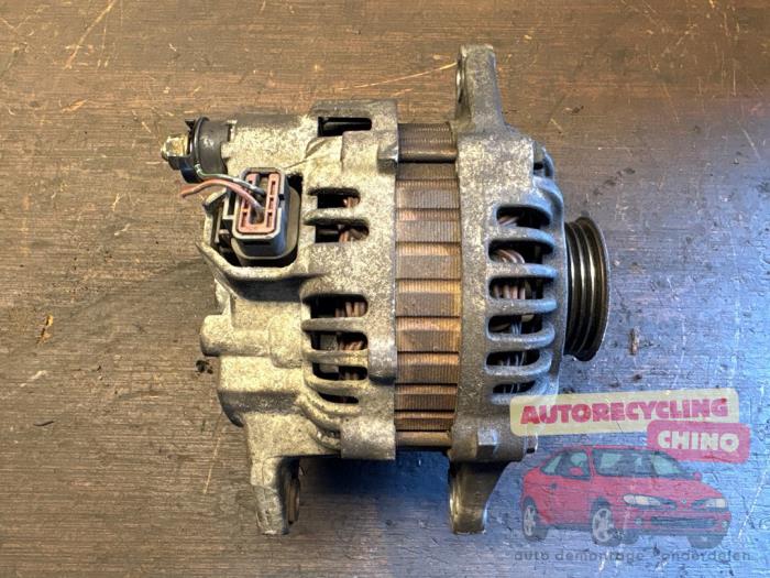 Begagnade Dynamo Mazda 323 P (BA15) 1.5i 16V Pris € 35,00 Marginaltabell erbjuds av Autorecycling Chino B.V.