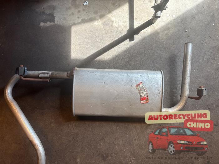 Gebrauchte Auspuff Enddämpfer Mazda 323 P (BA15) 1.5i 16V Preis € 35,00 Margenregelung angeboten von Autorecycling Chino B.V.