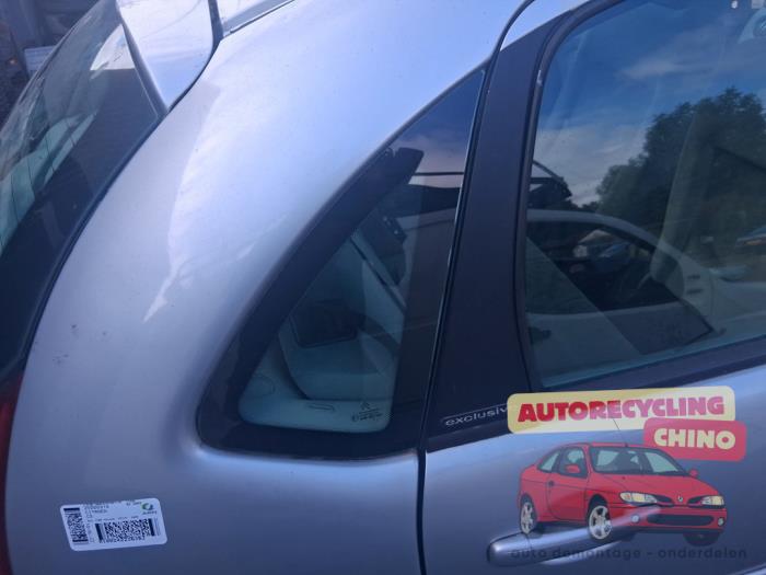 Usados Ventanilla triangular derecha detrás Citroen C3 (FC/FL/FT) 1.4 Precio € 50,00 Norma de margen ofrecido por Autorecycling Chino B.V.