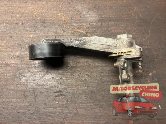 Usados Tensor correa múltiple Peugeot 308 (4A/C) 1.6 16V THP 150 Precio € 24,50 Norma de margen ofrecido por Autorecycling Chino B.V.