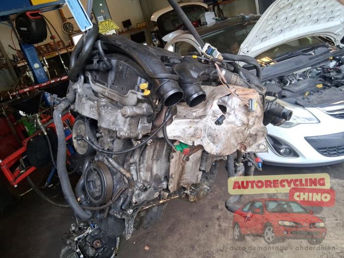 Moteur d'un Peugeot 3008 I (0U/HU) 1.6 16V THP 155 2011