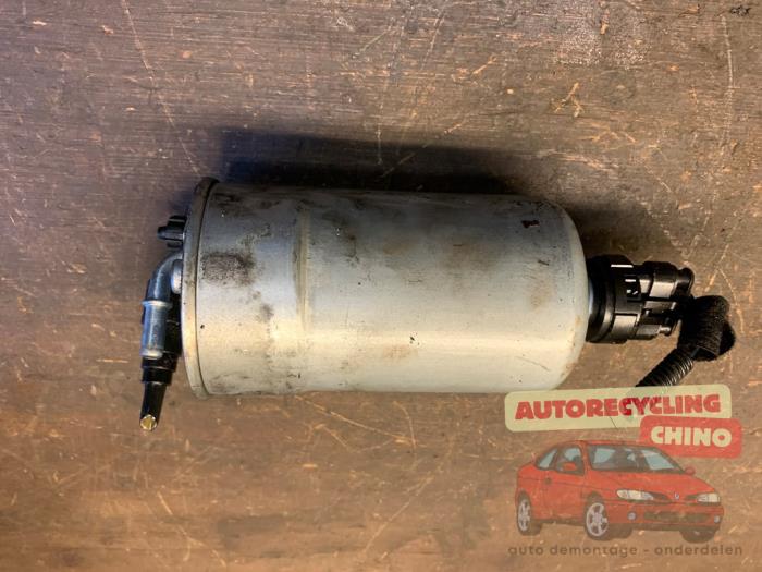 Usagé Filtre à carburant Opel Corsa D 1.3 CDTi 16V ecoFLEX Prix € 20,00 Règlement à la marge proposé par Autorecycling Chino B.V.