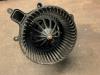 Moteur de ventilation chauffage d'un Peugeot 3008 I (0U/HU) 1.6 16V THP 155 2011
