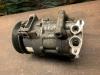 Compresseur de clim d'un Peugeot 3008 I (0U/HU) 1.6 16V THP 155 2011