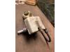 Cylindre de frein principal d'un Peugeot 3008 I (0U/HU) 1.6 16V THP 155 2011
