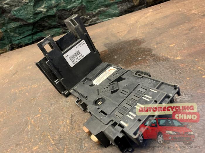 Pyrofuse d'un Peugeot 3008 I (0U/HU) 1.6 16V THP 155 2011