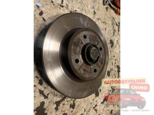 Usagé Disque de frein arrière Peugeot 3008 I (0U/HU) 1.6 16V THP 155 Prix € 50,00 Règlement à la marge proposé par Autorecycling Chino B.V.