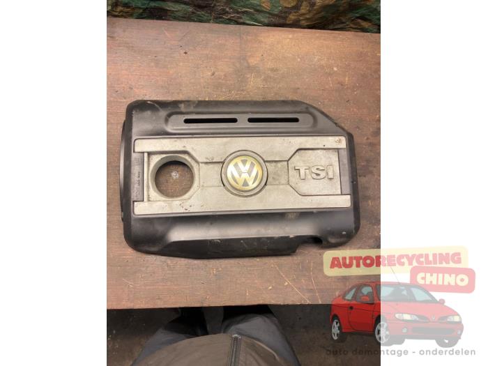 Gebrauchte Abdeckblech Motor Volkswagen Passat Variant (3C5) 1.8 TSI 16V Preis € 25,00 Margenregelung angeboten von Autorecycling Chino B.V.
