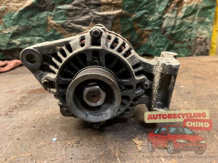 Begagnade Dynamo Ford Fiesta 5 (JD/JH) 1.4 16V Pris på förfrågan erbjuds av Autorecycling Chino B.V.