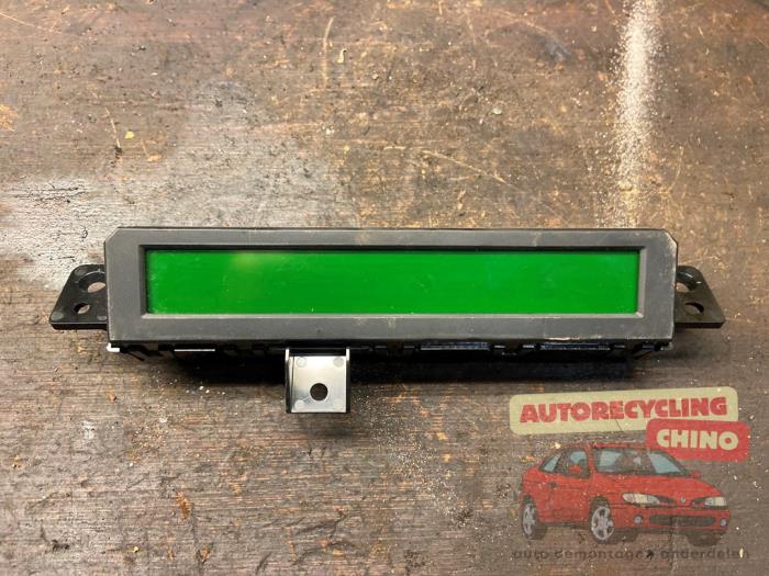Begagnade Innerdisplay Mazda 5 (CR19) 2.0i 16V Pris € 24,95 Marginaltabell erbjuds av Autorecycling Chino B.V.