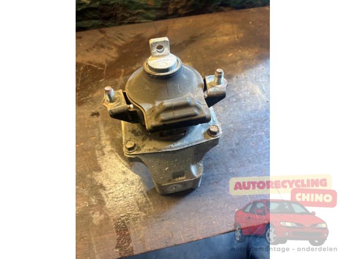 Used Engine mount Honda Accord (CL/CN) 2.0 i-VTEC 16V Price € 30,00 Margin scheme offered by Autorecycling Chino B.V.